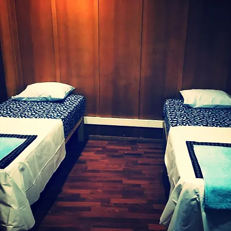Lisbangla Salitre Guest house *